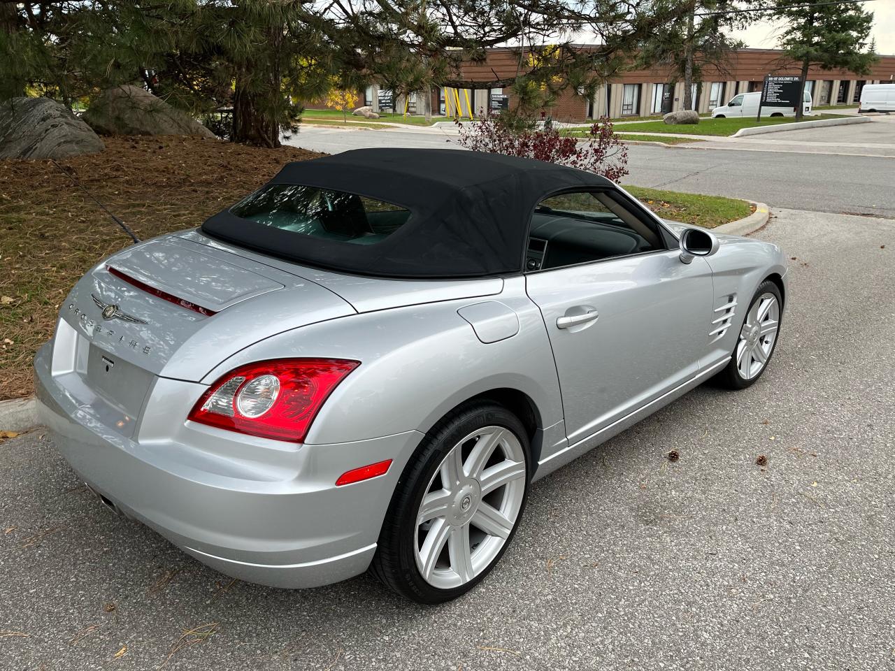 2007 Chrysler Crossfire LIMITED CONVERTIBLE-55,774 MILES (US VEHICLE) -RARE 6SPEED TRANS - Photo #31