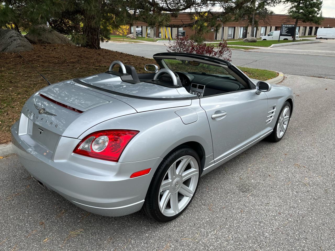 2007 Chrysler Crossfire LIMITED CONVERTIBLE-55,774 MILES (US VEHICLE) -RARE 6SPEED TRANS - Photo #30