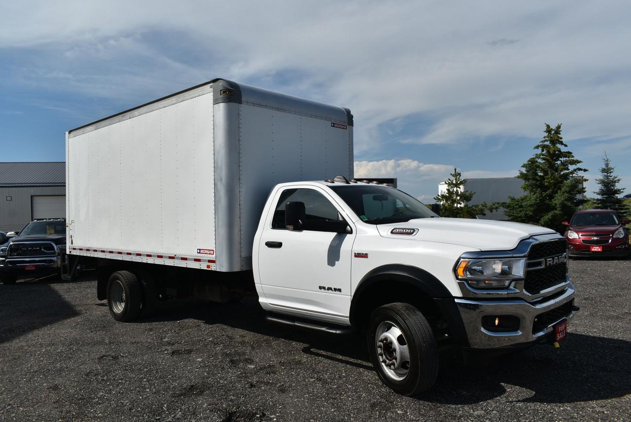 2019 RAM 4500 ST 4x2 Reg Cab 204.5" WB - 6.4L - CUBE TRUCK - Photo #9