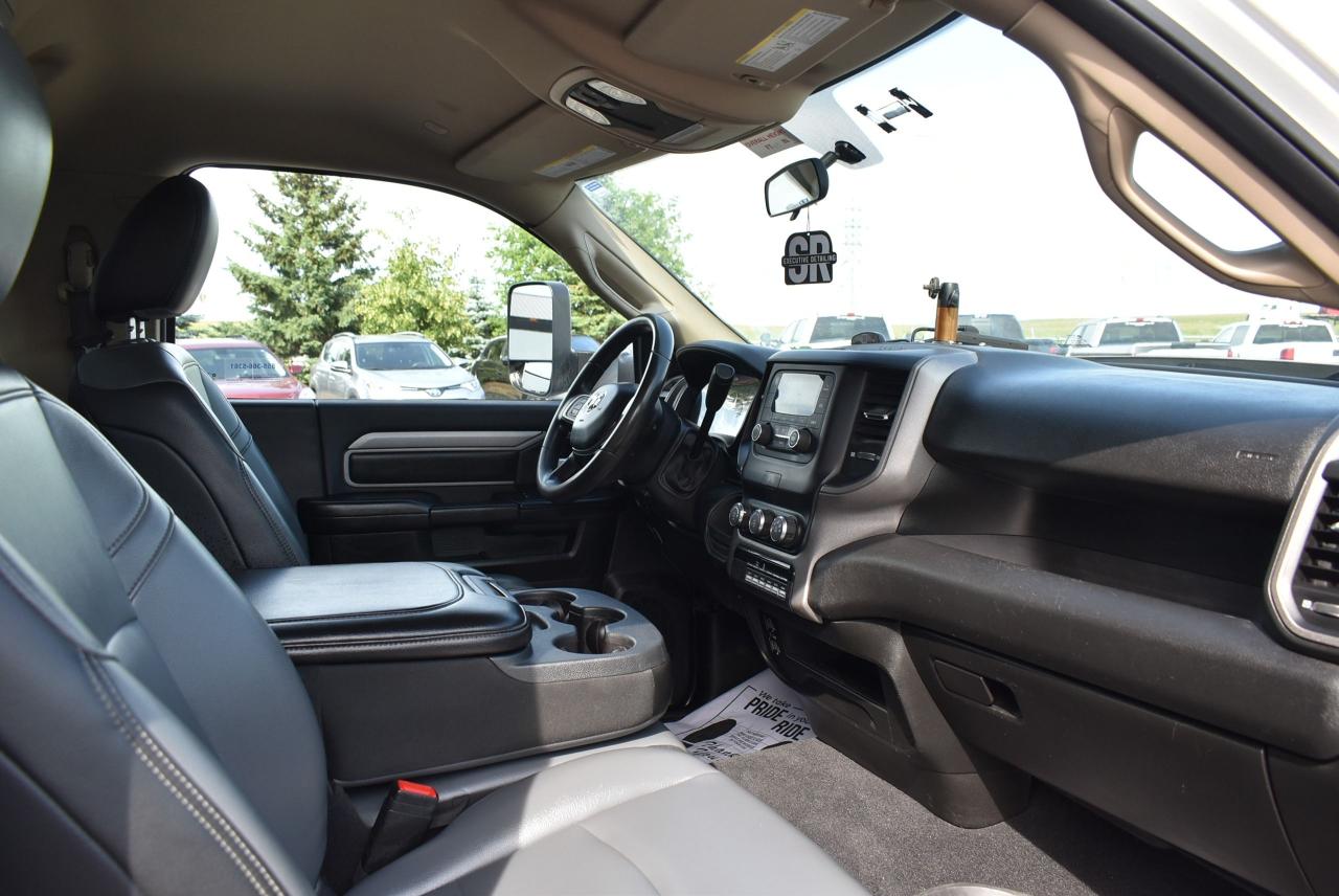 2019 RAM 4500 ST 4x2 Reg Cab 204.5" WB - 6.4L - CUBE TRUCK - Photo #37
