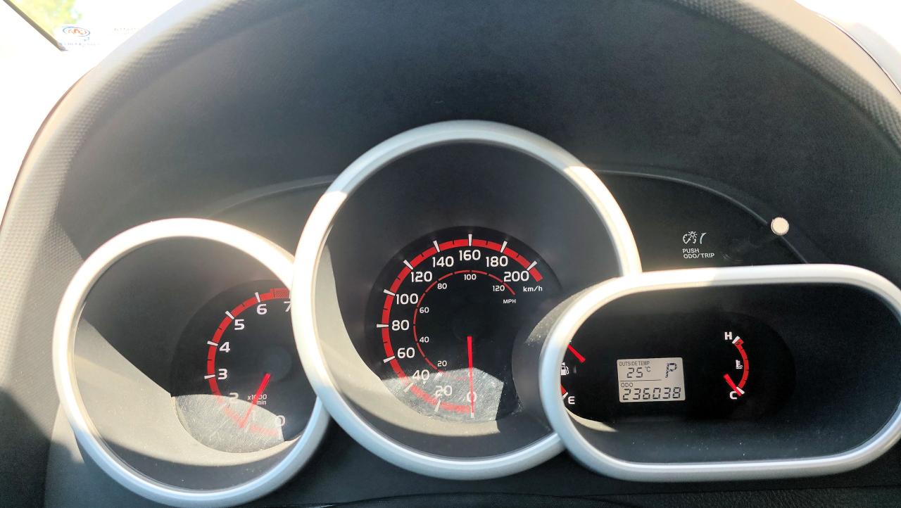 2010 Toyota Matrix Accident Free, Fresh Safety - Photo #8