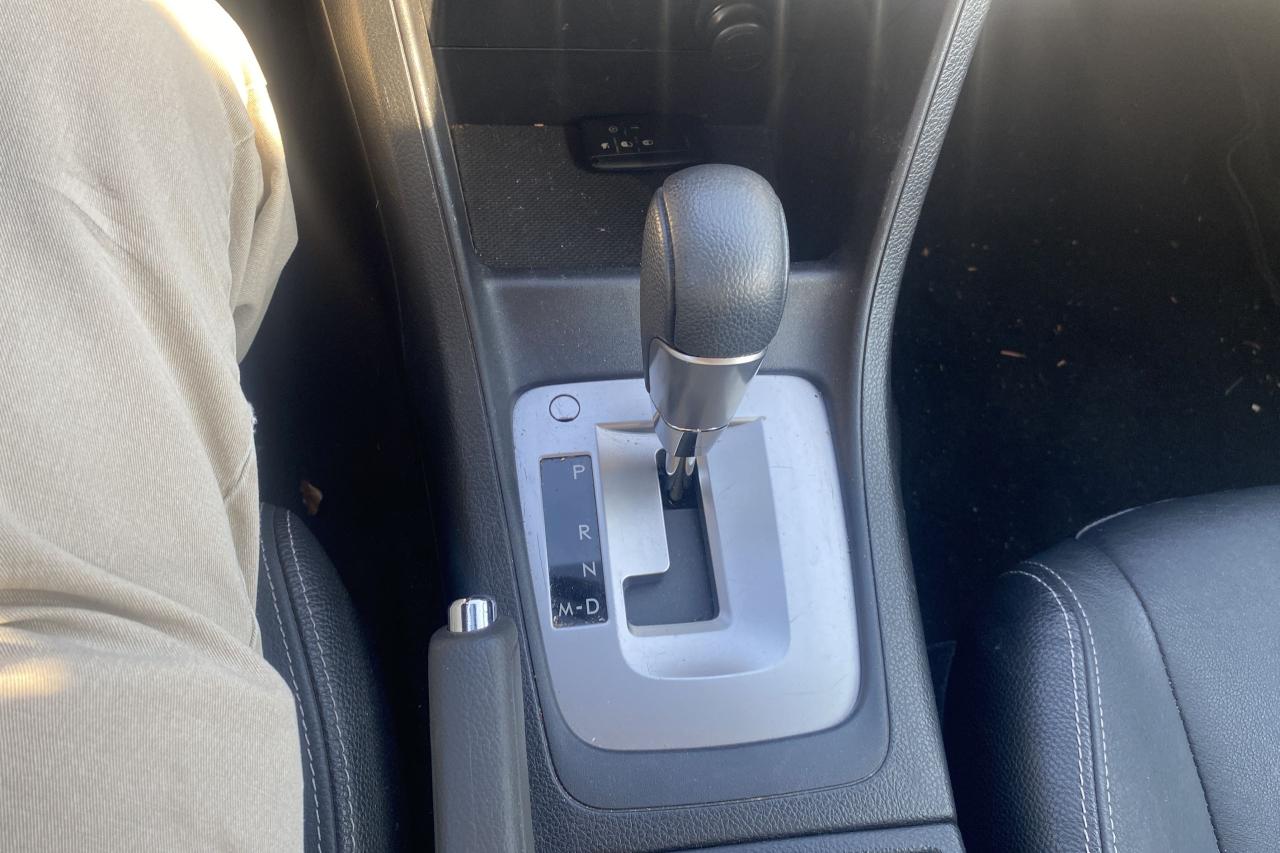2014 Subaru Impreza 2.0i w/Limited Pkg- REBUILT TITLE - Photo #19