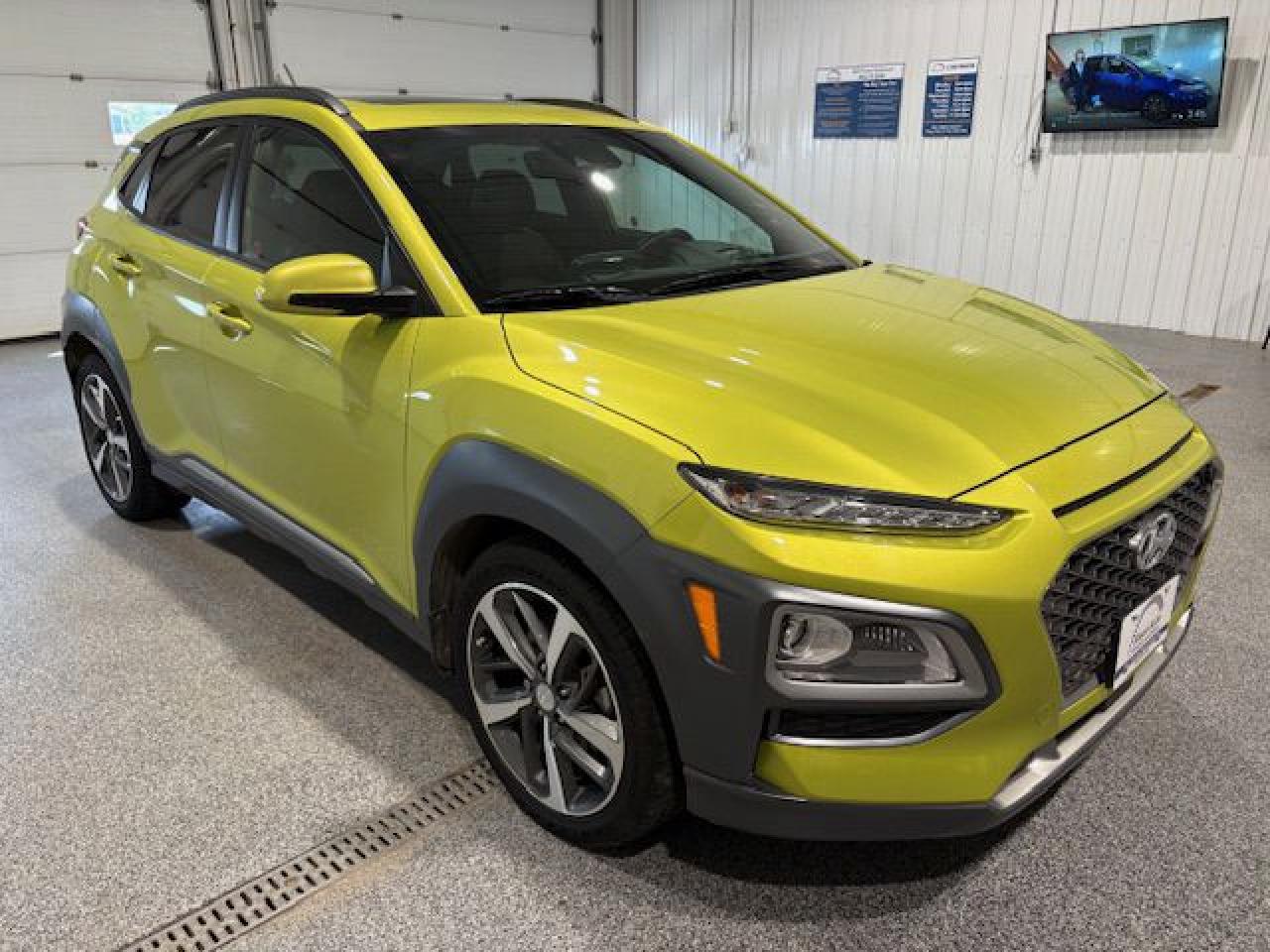 Used 2018 Hyundai KONA Ultimate w/Lime Accent AWD for sale in Brandon, MB