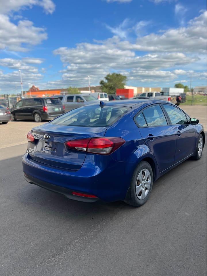 2018 Kia Forte LX - Photo #5