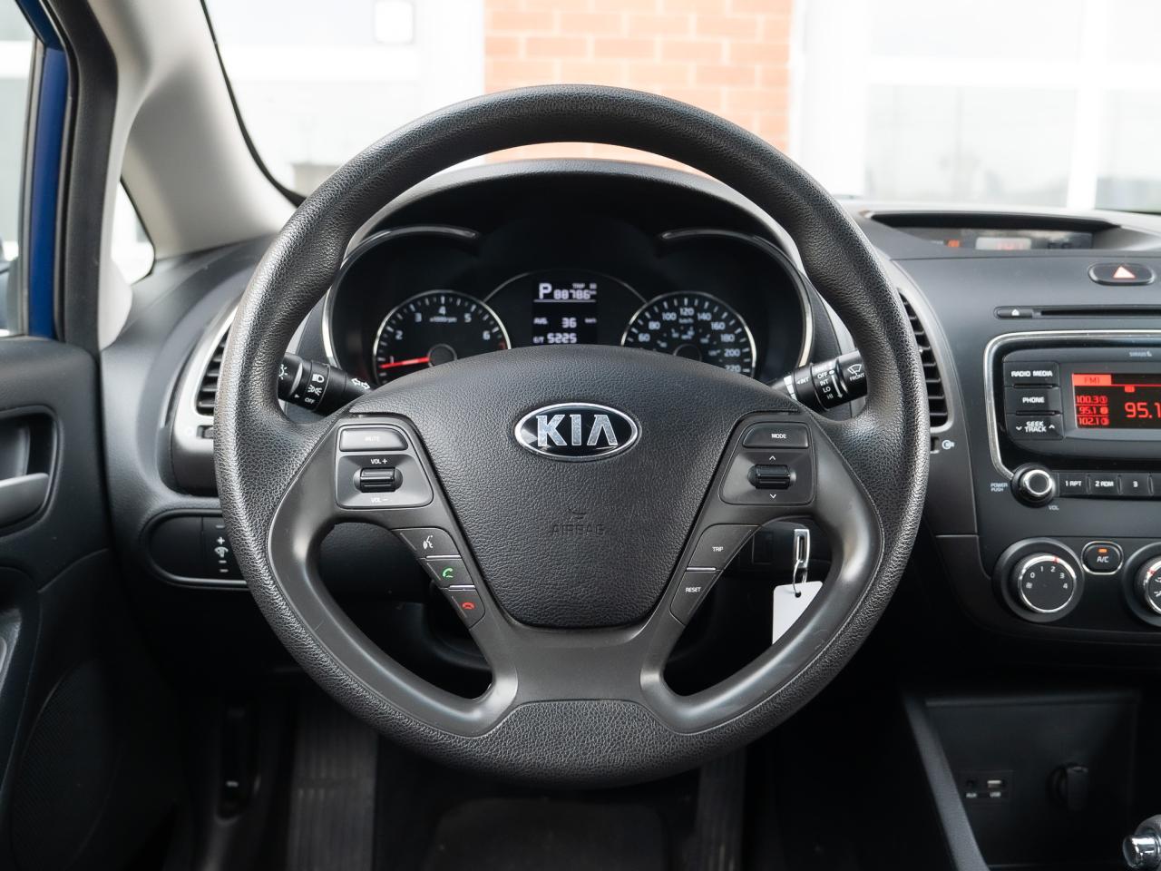 2018 Kia Forte LX - Photo #9