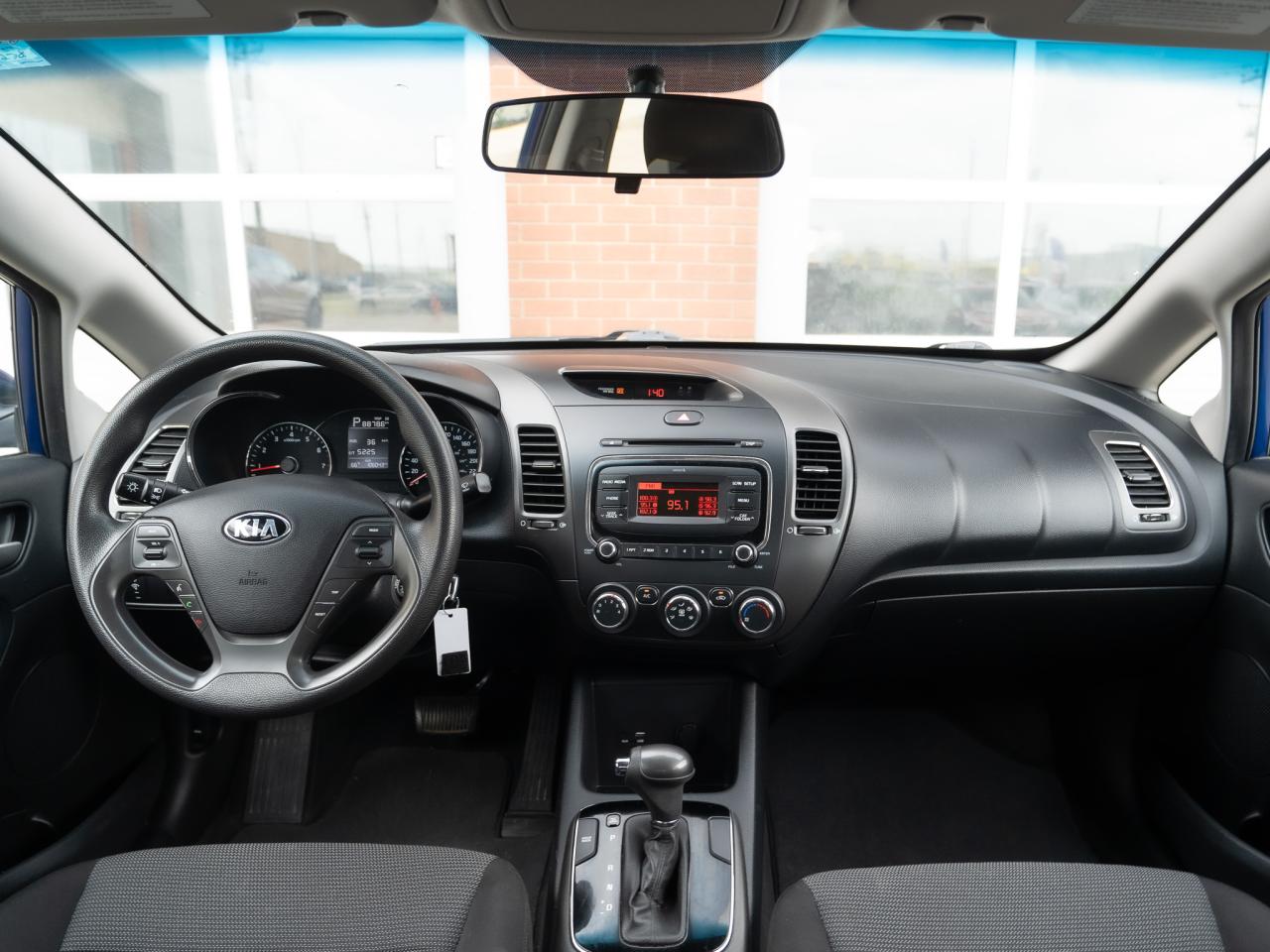 2018 Kia Forte LX - Photo #8