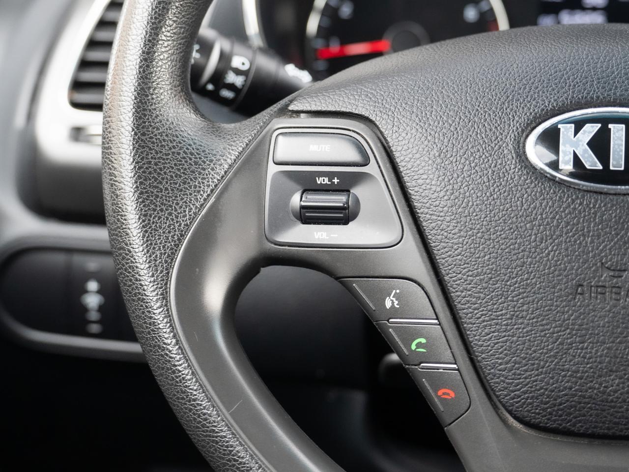 2018 Kia Forte LX - Photo #10