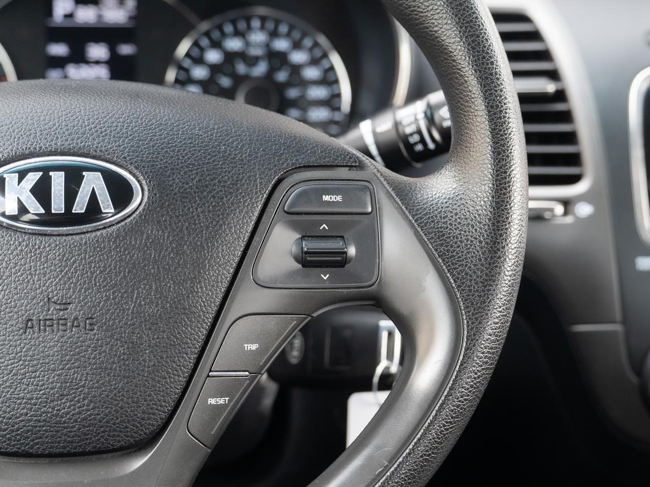 2018 Kia Forte LX - Photo #11
