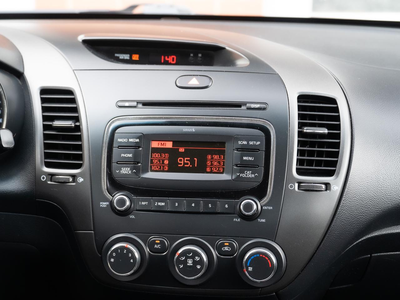 2018 Kia Forte LX - Photo #12
