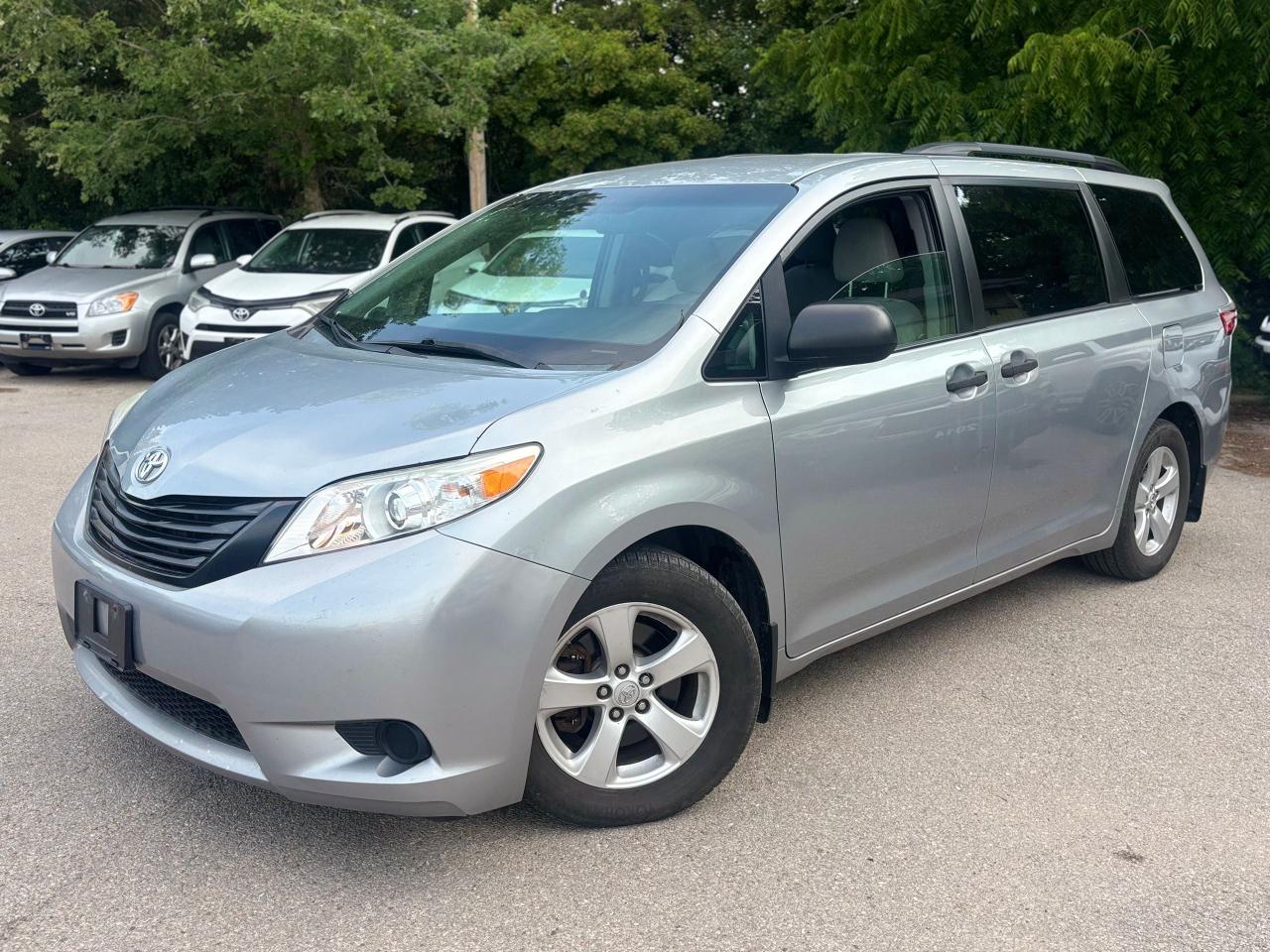 Used 2015 Toyota Sienna ALLOYS,NO ACCIDENT,SAFETY+WARRANTY INCLUDED for sale in Richmond Hill, ON