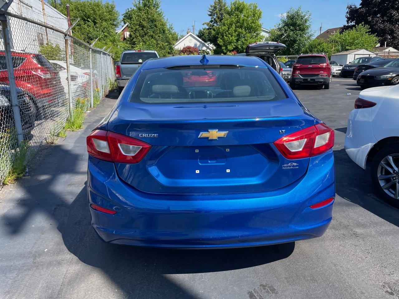 2016 Chevrolet Cruze LT *APPLE/ANDROID CARPLAY, HEATED SEAT,BACKUP CAM* - Photo #6