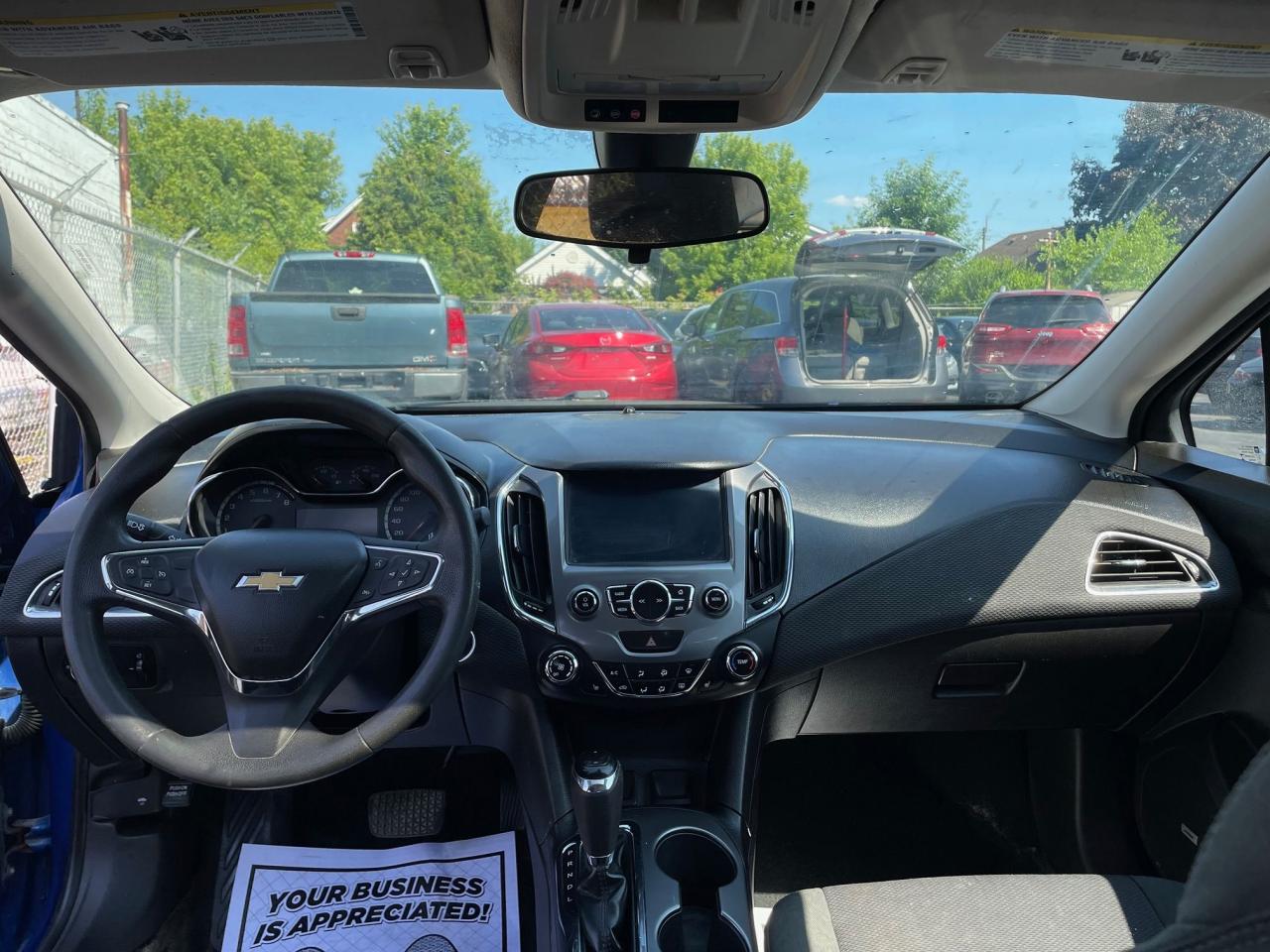 2016 Chevrolet Cruze LT *APPLE/ANDROID CARPLAY, HEATED SEAT,BACKUP CAM* - Photo #10