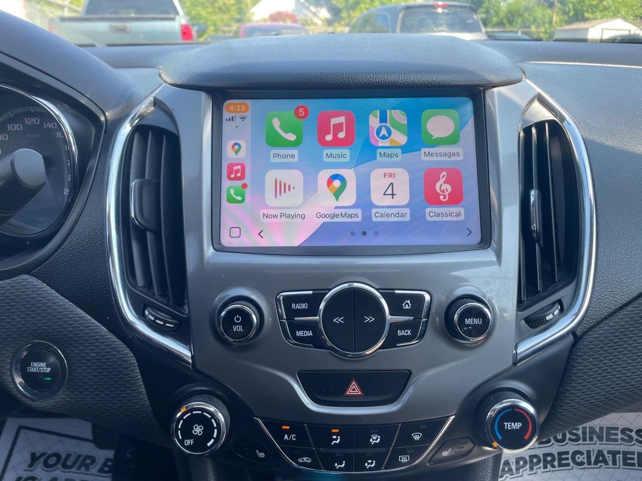 2016 Chevrolet Cruze LT *APPLE/ANDROID CARPLAY, HEATED SEAT,BACKUP CAM* - Photo #17