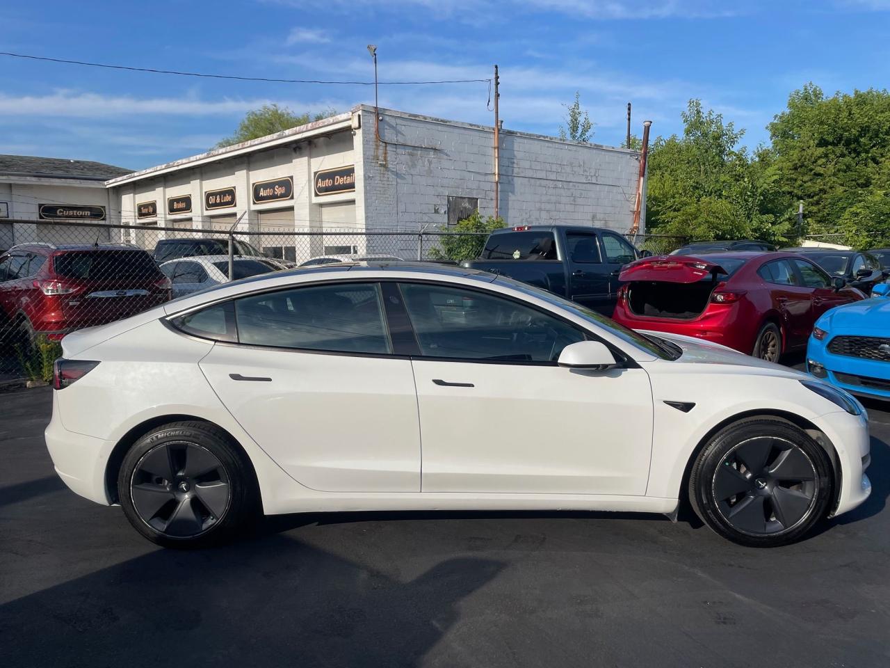 2021 Tesla Model 3 Standard Range Plus *HEATED SEATS, BACKUP CAM* - Photo #4