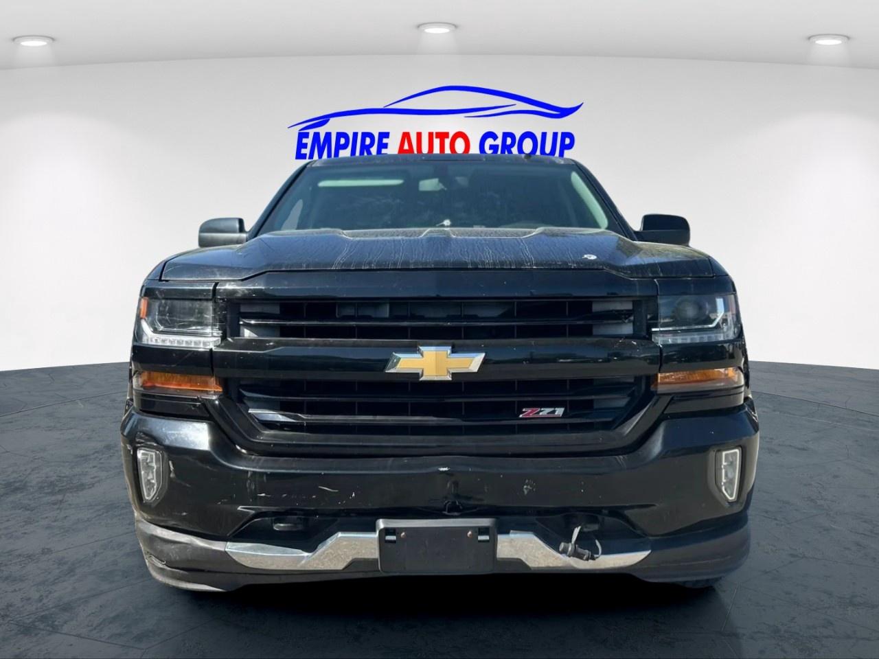 2016 Chevrolet Silverado LT Photo3