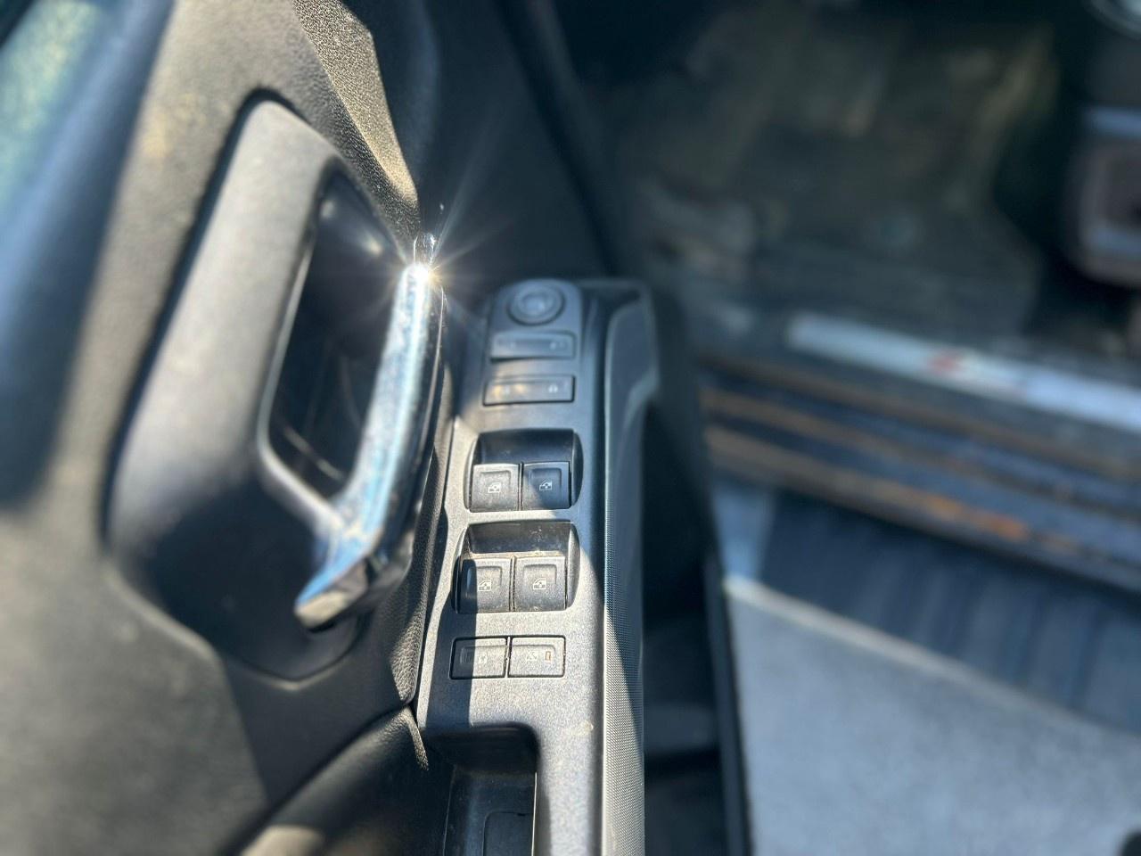 2016 Chevrolet Silverado LT Photo