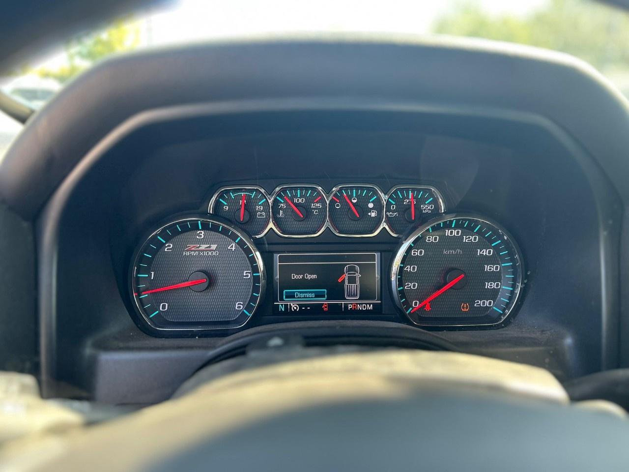 2016 Chevrolet Silverado LT Photo