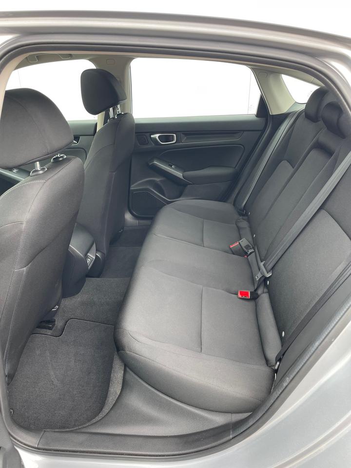 2023 Honda Civic Sedan EX-B Photo