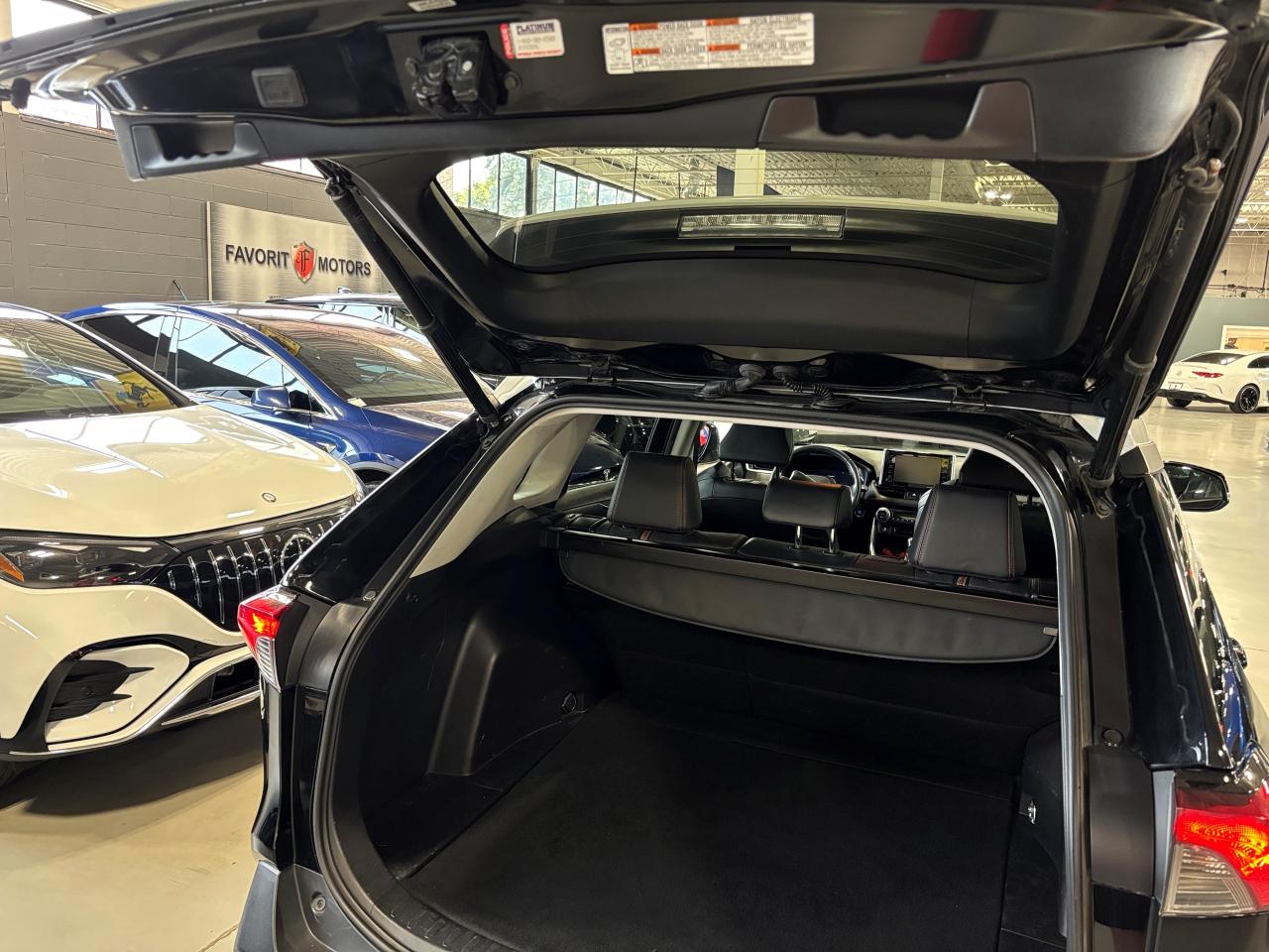 2019 Toyota RAV4 Trail AWD|LEATHER|SUNROOF|ALLOYS|ROOFRACK|CARPLAY| - Photo #7