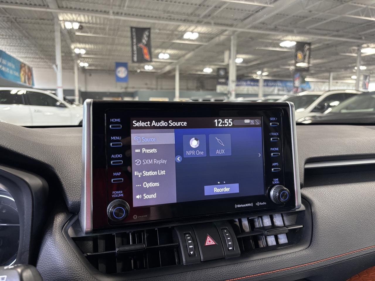 2019 Toyota RAV4 Trail AWD|LEATHER|SUNROOF|ALLOYS|ROOFRACK|CARPLAY| - Photo #25