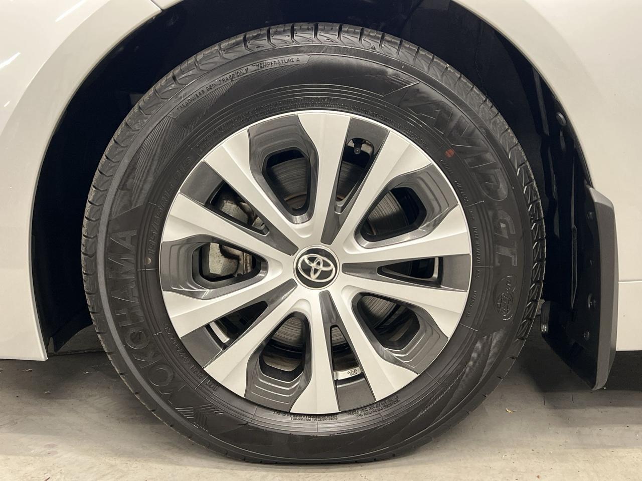 2023 Toyota Corolla Hybrid HEATED SEATS | WIRELESS CARPLAY |REAR CAM Photo