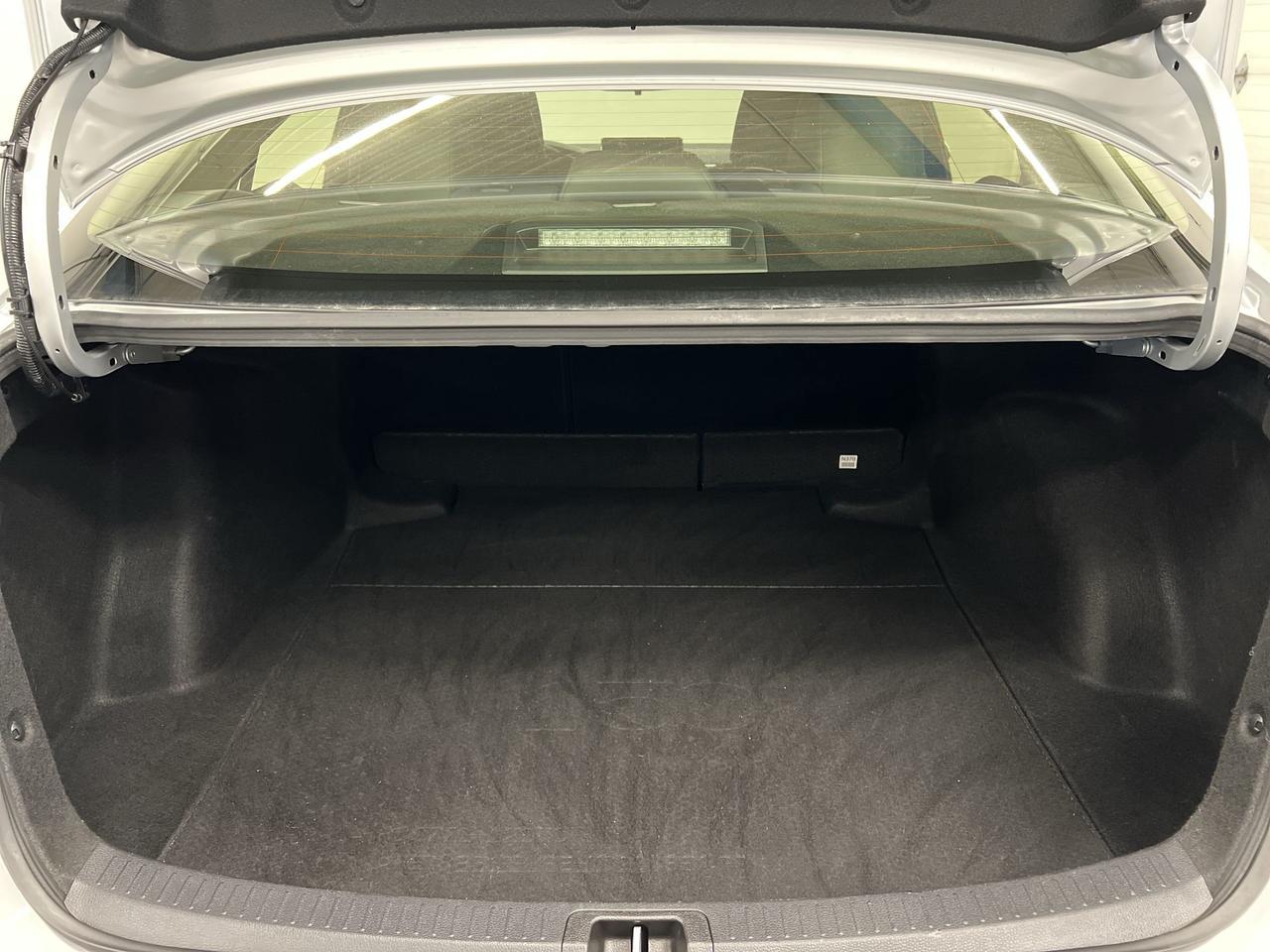 2023 Toyota Corolla Hybrid HEATED SEATS | WIRELESS CARPLAY |REAR CAM Photo