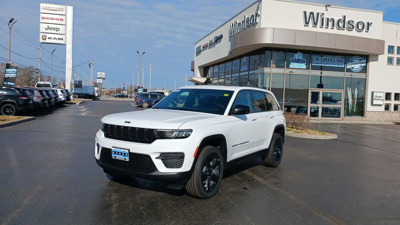 Used 2025 Jeep Grand Cherokee ALTITUDE 4X4 for sale in Windsor, ON