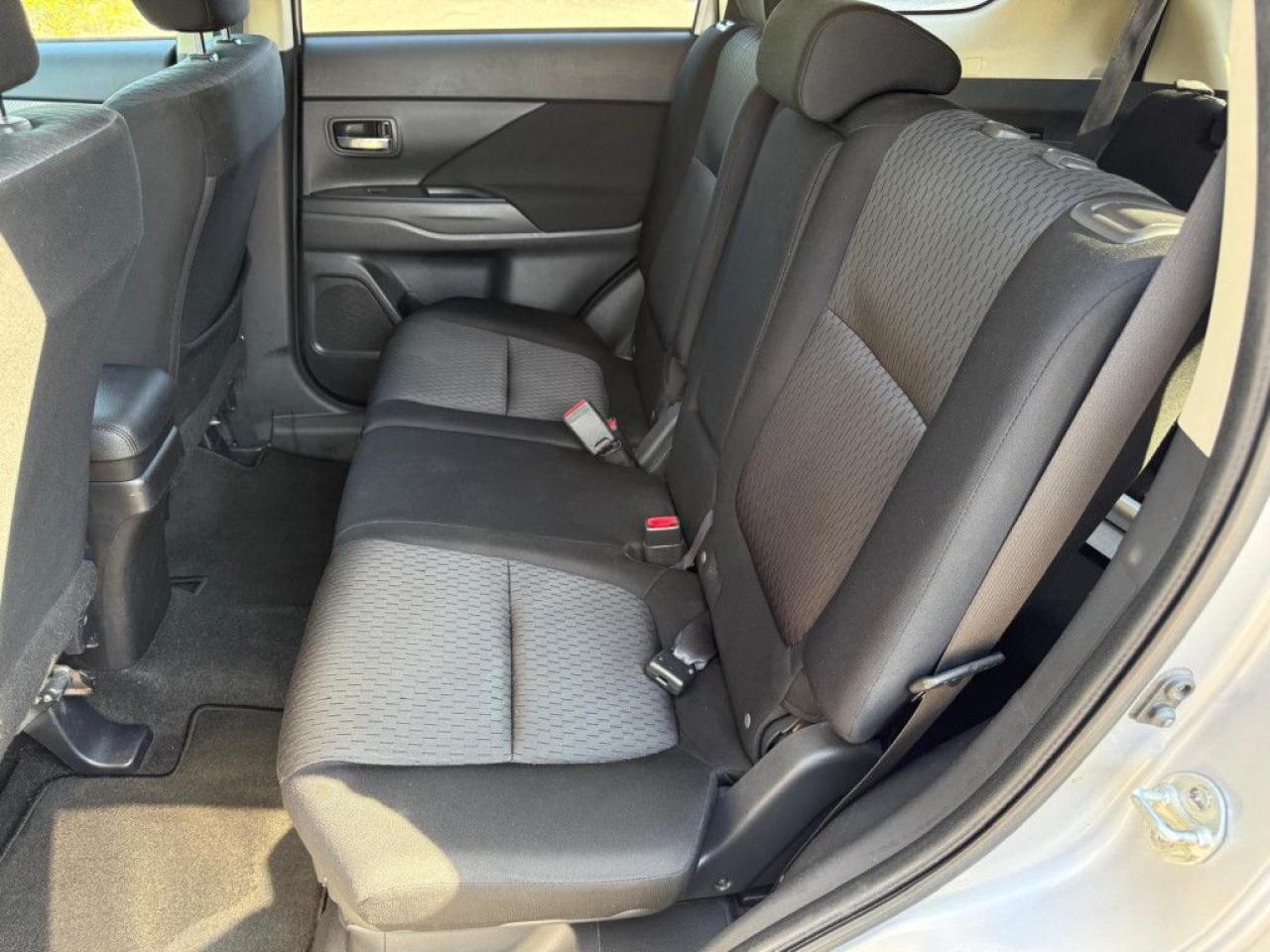 2014 Mitsubishi Outlander SE |V6|AWC|PUSH START|HEATED SEATS|BLUETOOTH| - Photo #12