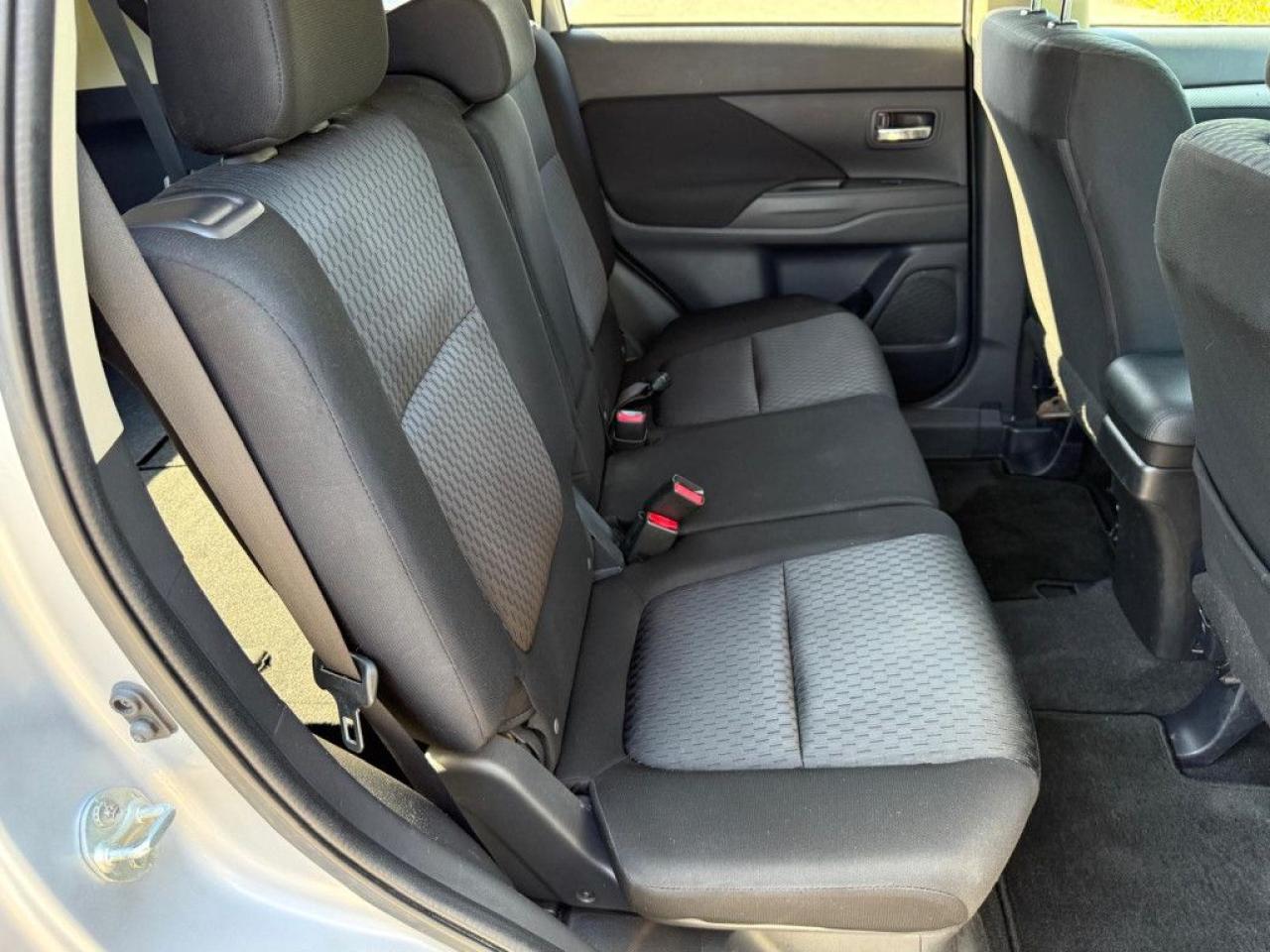 2014 Mitsubishi Outlander SE |V6|AWC|PUSH START|HEATED SEATS|BLUETOOTH| - Photo #14
