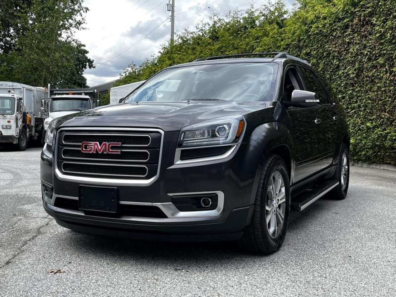 Used 2016 GMC Acadia SLT AWD 7-Passenger for sale in Burnaby, BC
