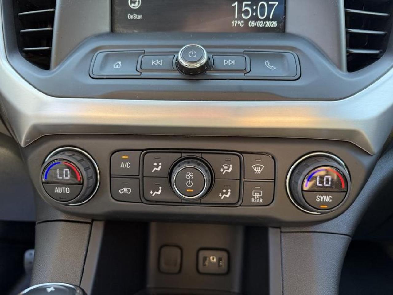 12721059