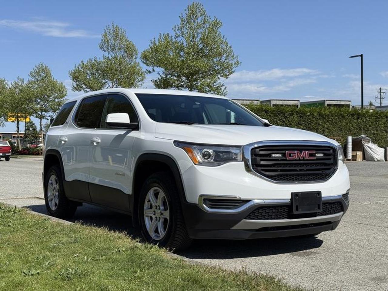 2018 GMC Acadia SLE AWD 7-Passenger, 3.6L, 6 cylinder, 4 door, automatic, AWD, 4-Wheel ABS, cruise control, air conditioning, AM/FM radio, power door locks, power windows, power mirrors, white exterior, black interior, cloth, push button start, bluetooth. This item is currently OFFSITE. You must register an appointment with our office to schedule an offsite viewing. Appointments must be made a minimum of one business day in advance (and as defined by the days that Repo.com is open for business) before your appointment can be scheduled and confirmed. We may, at our own discretion, instead opt to transport smaller items to Repo.coms main yard for viewing purposes.  $21,850.00 plus $375 processing fee, $22,225.00 total payment obligation before taxes.   Listing report, warranty, contract commitment cancellation fee, financing available on approved credit (some limitations and exceptions may apply). All above specifications and information is considered to be accurate but is not guaranteed and no opinion or advice is given as to whether this item should be purchased. We do not allow test drives due to theft, fraud, acts of vandalism and undetectable impaired driving. Instead we provide the following benefits: Complimentary Warranty (with options to extend), Limited Money Back Satisfaction Guarantee on Fully Completed Contracts, Contract Commitment Cancellation, and an Open-Ended Sell-Back Option. Ask seller for details or call 604-522-REPO(7376) to confirm listing availability.