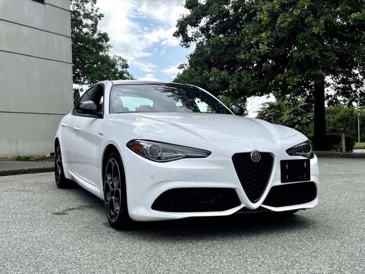 Used 2023 Alfa Romeo Giulia Q4 AWD for sale in Burnaby, BC