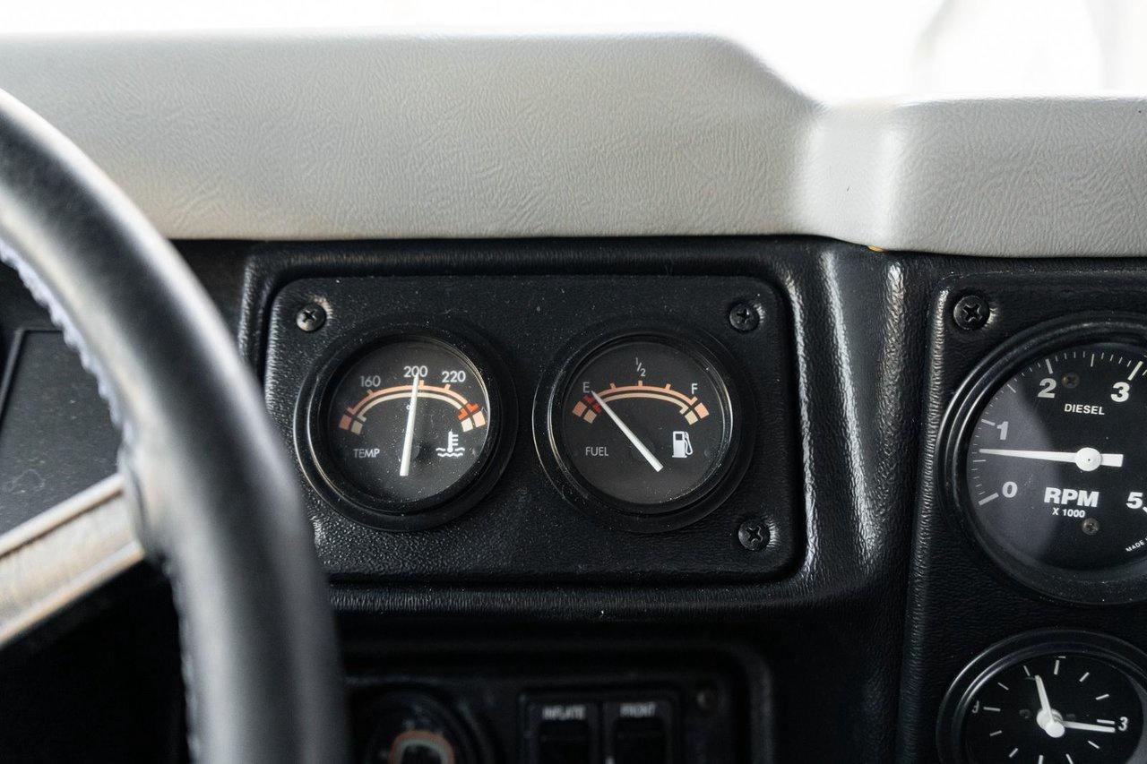 2000 Hummer H1  Photo