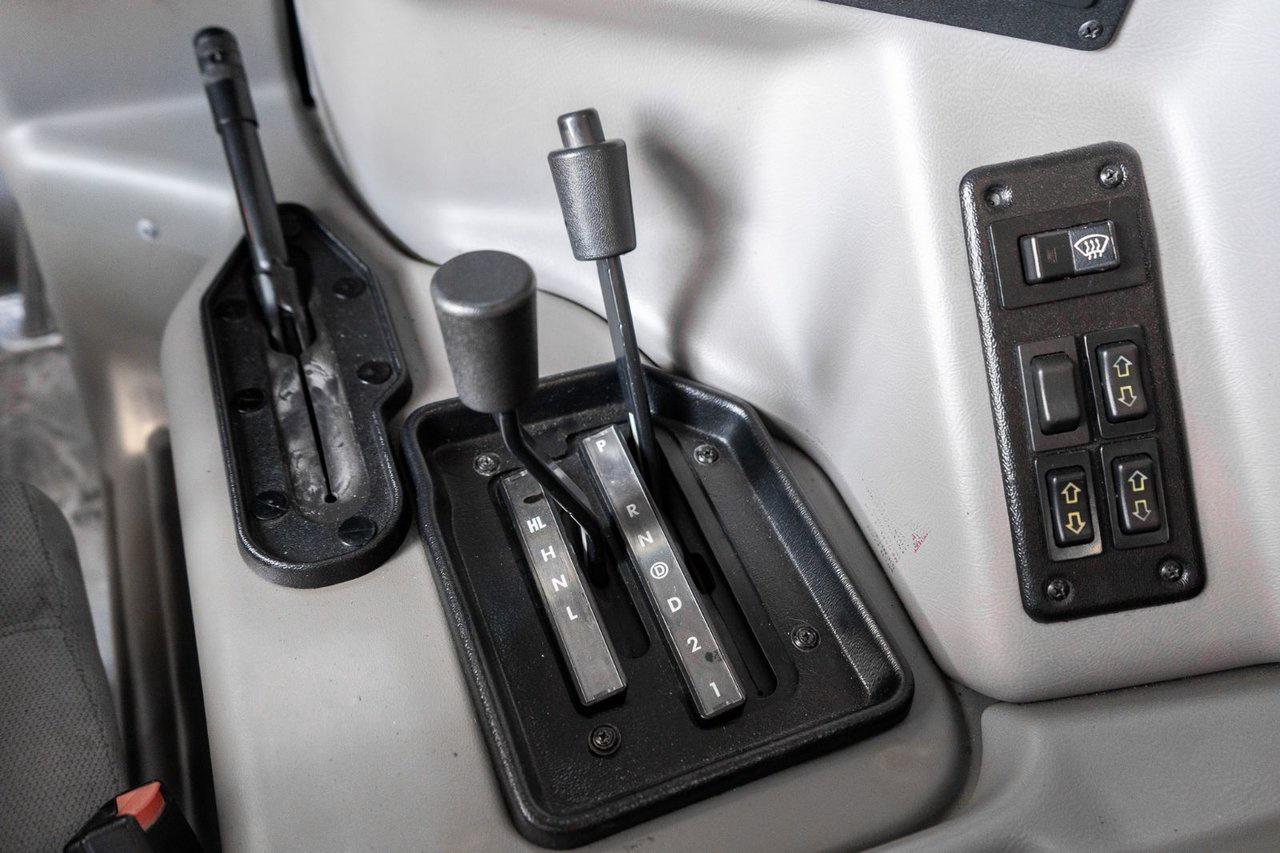 2000 Hummer H1  Photo