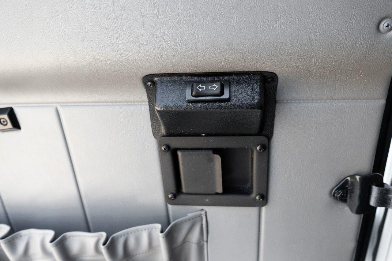 2000 Hummer H1  Photo