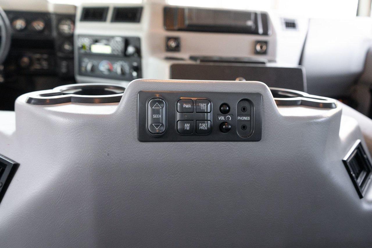 2000 Hummer H1  Photo