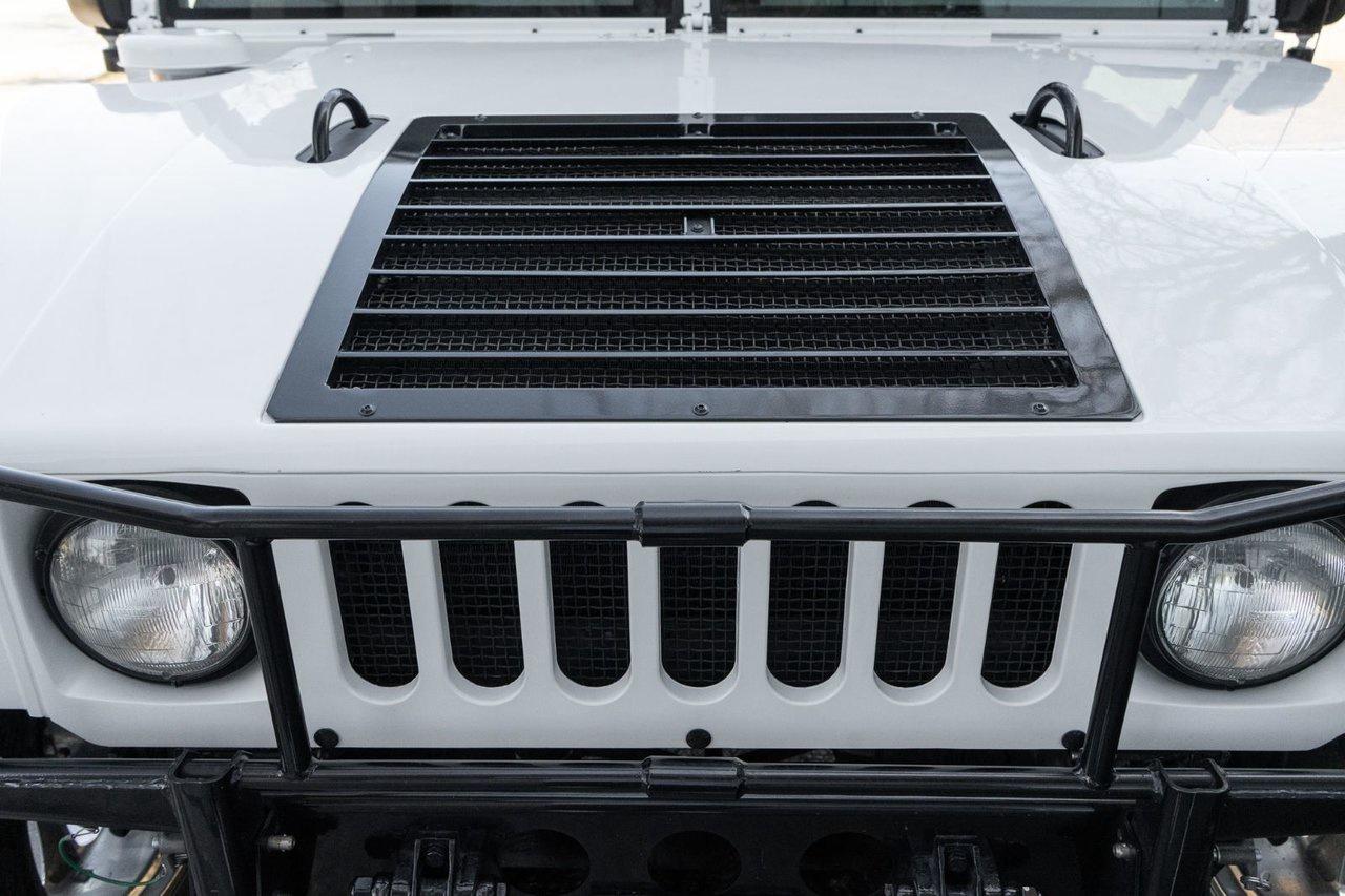 2000 Hummer H1  Photo
