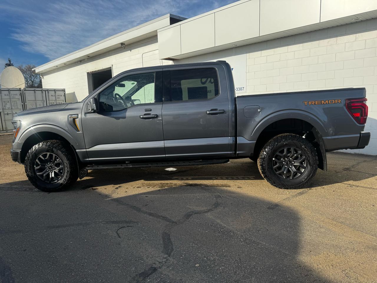 2025 Ford F-150 Tremor Photo5