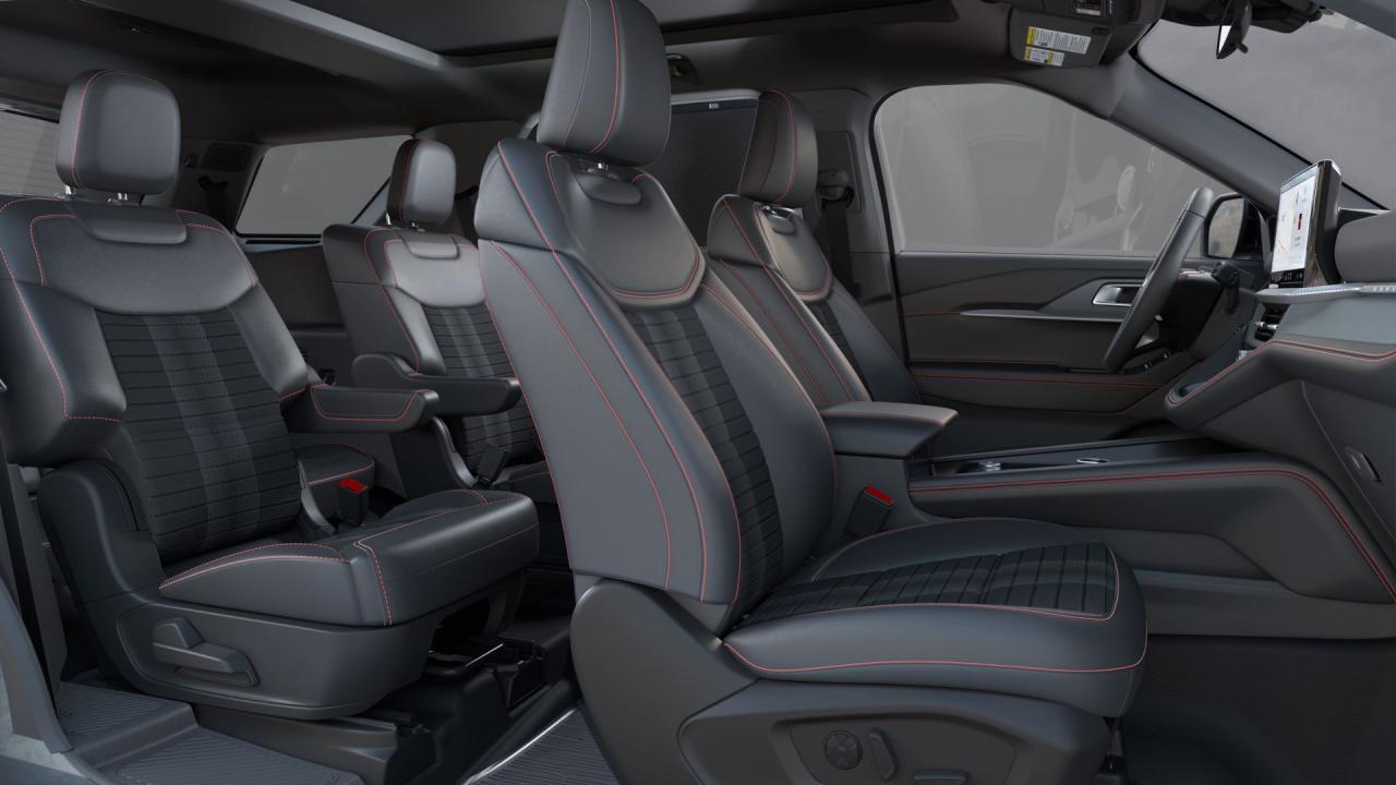 2025 Ford Explorer ST-LINE 4WD 300A Photo5