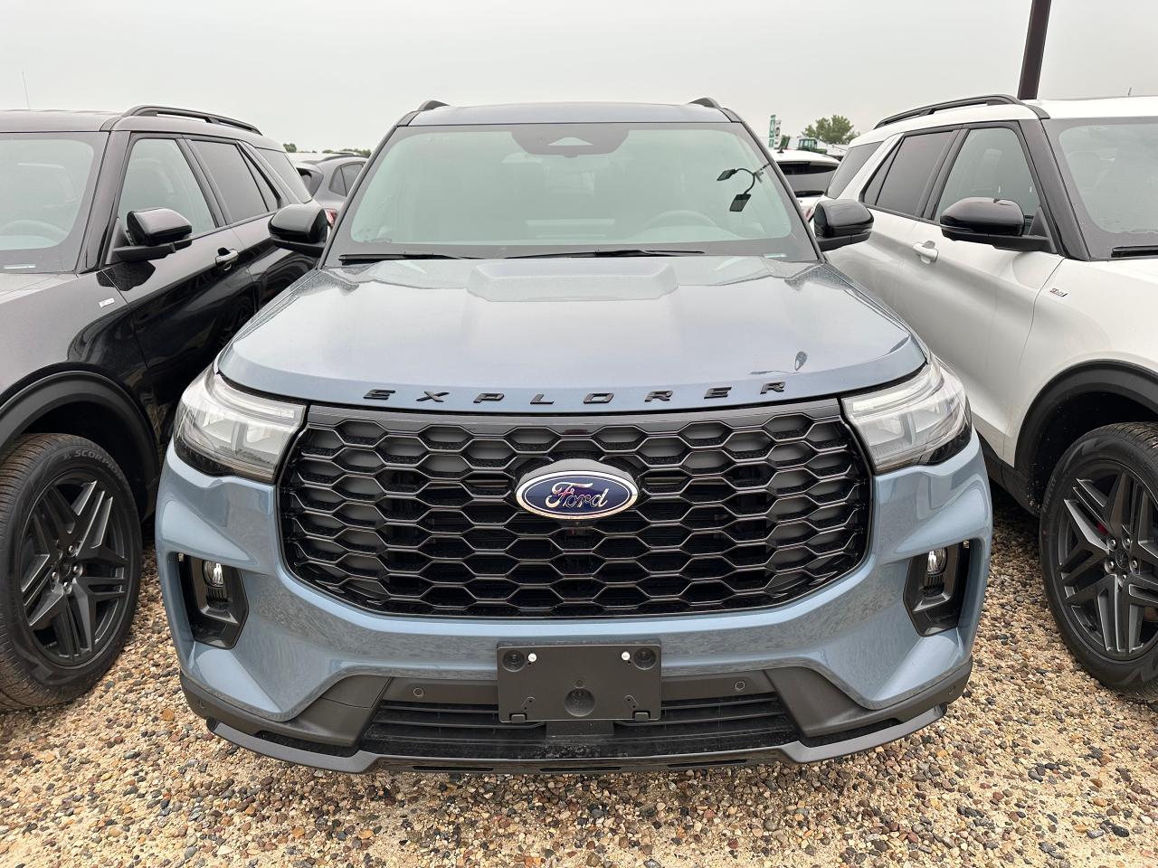 2025 Ford Explorer ST-LINE 4WD 300A Photo