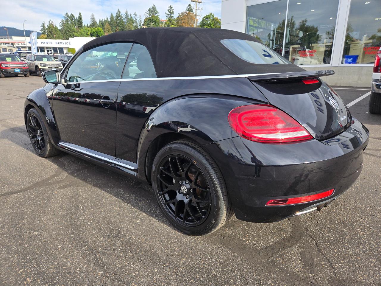 2019 Volkswagen Beetle Convertible Wolfsburg Edition Photo5