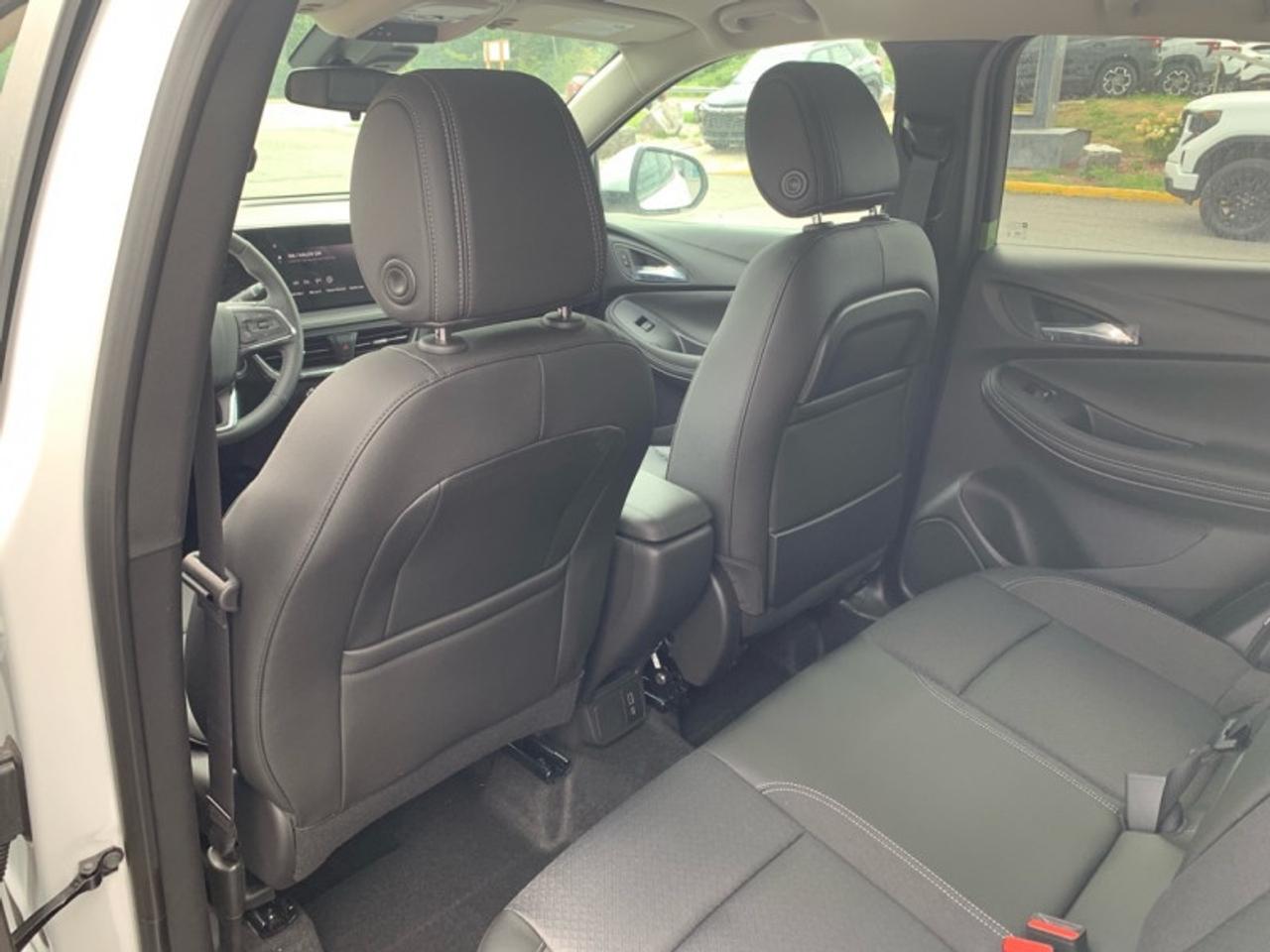2026 Buick Encore GX Preferred AWD Photo