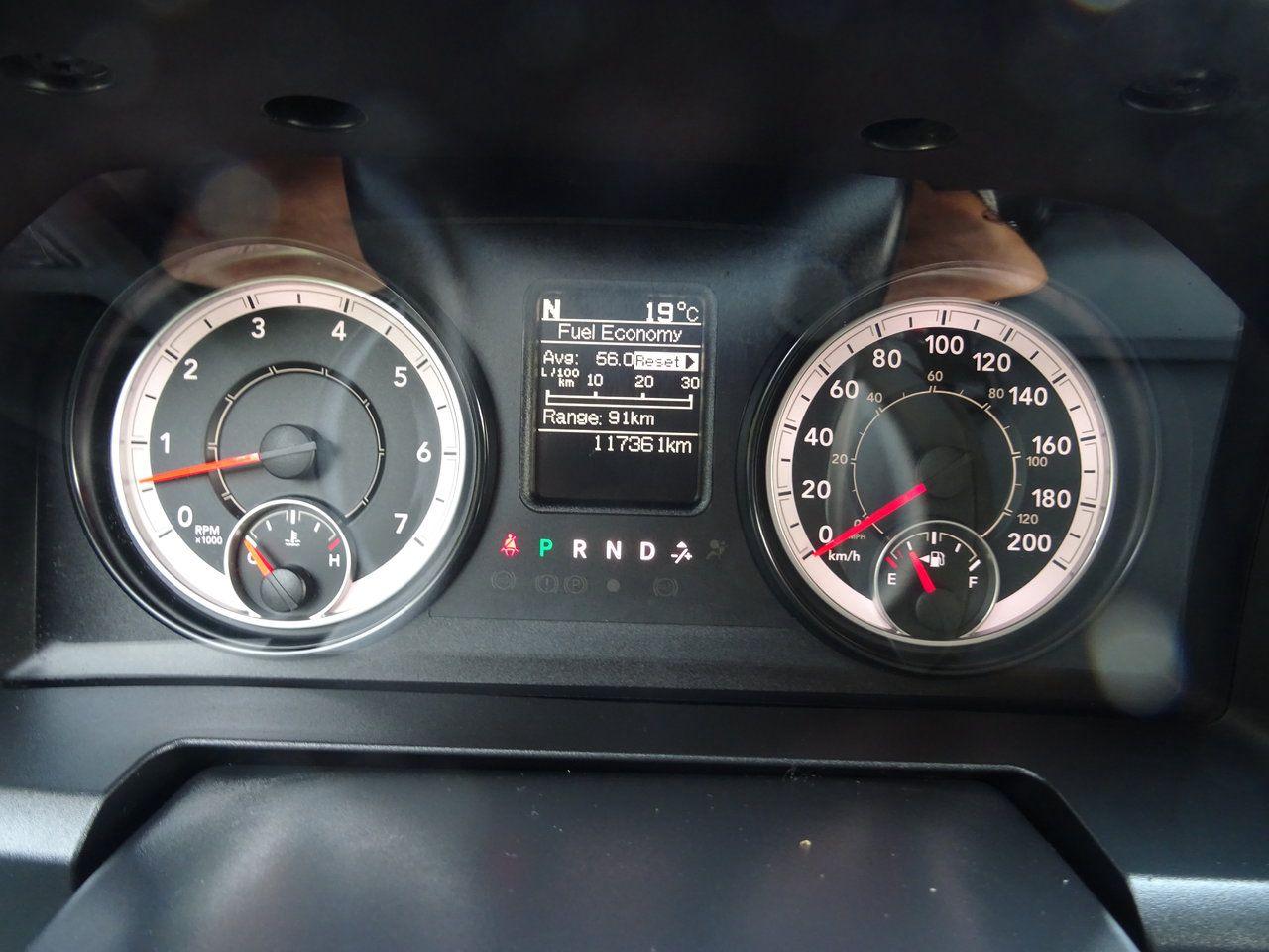 2016 RAM 1500 SLT - Photo #18