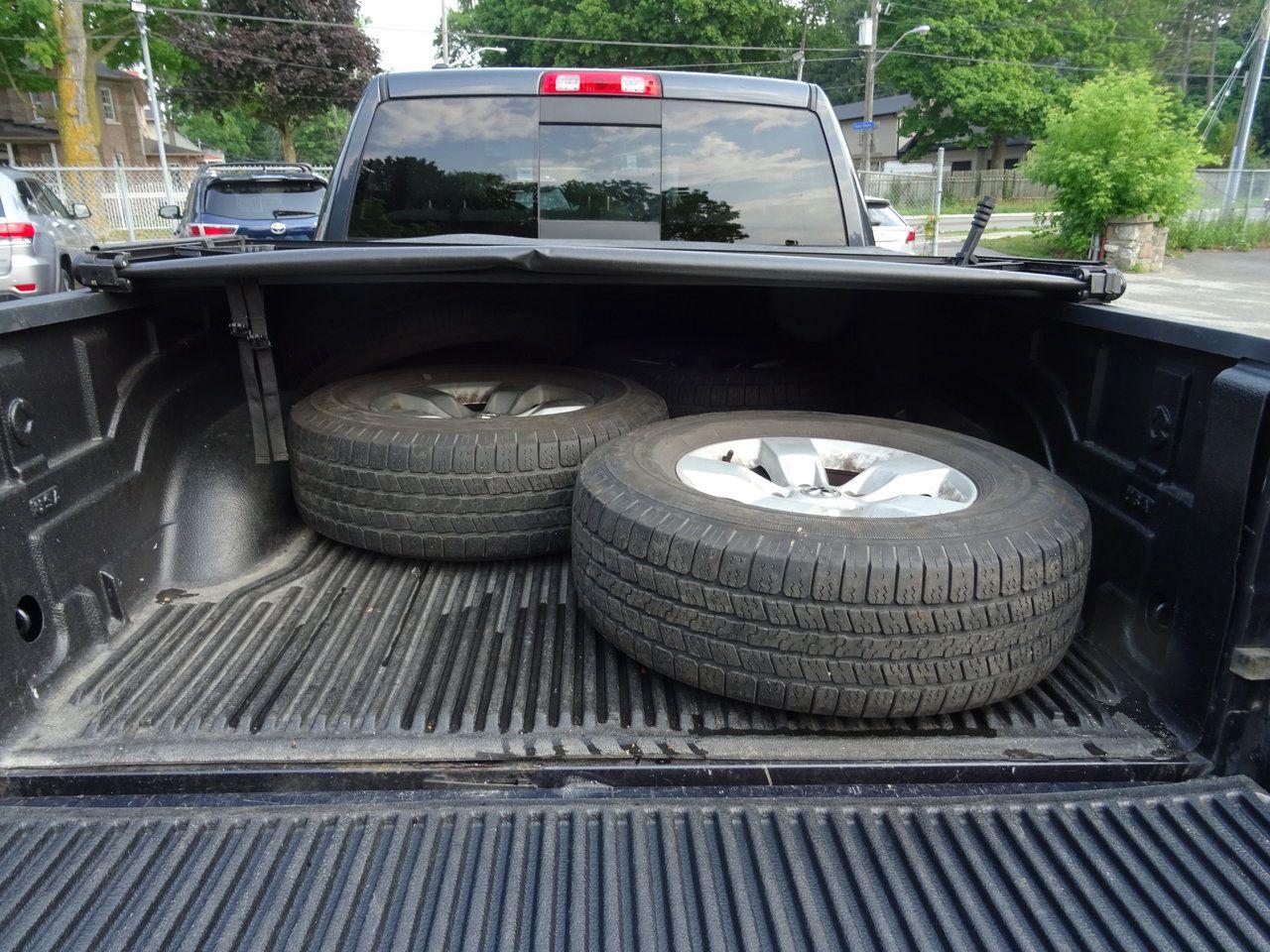 2016 RAM 1500 SLT - Photo #21