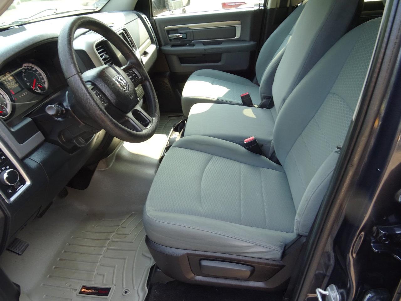 2016 RAM 1500 SLT - Photo #9