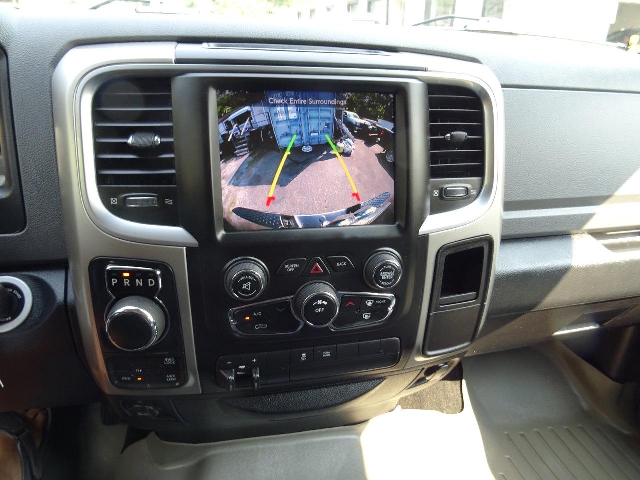 2016 RAM 1500 SLT - Photo #13
