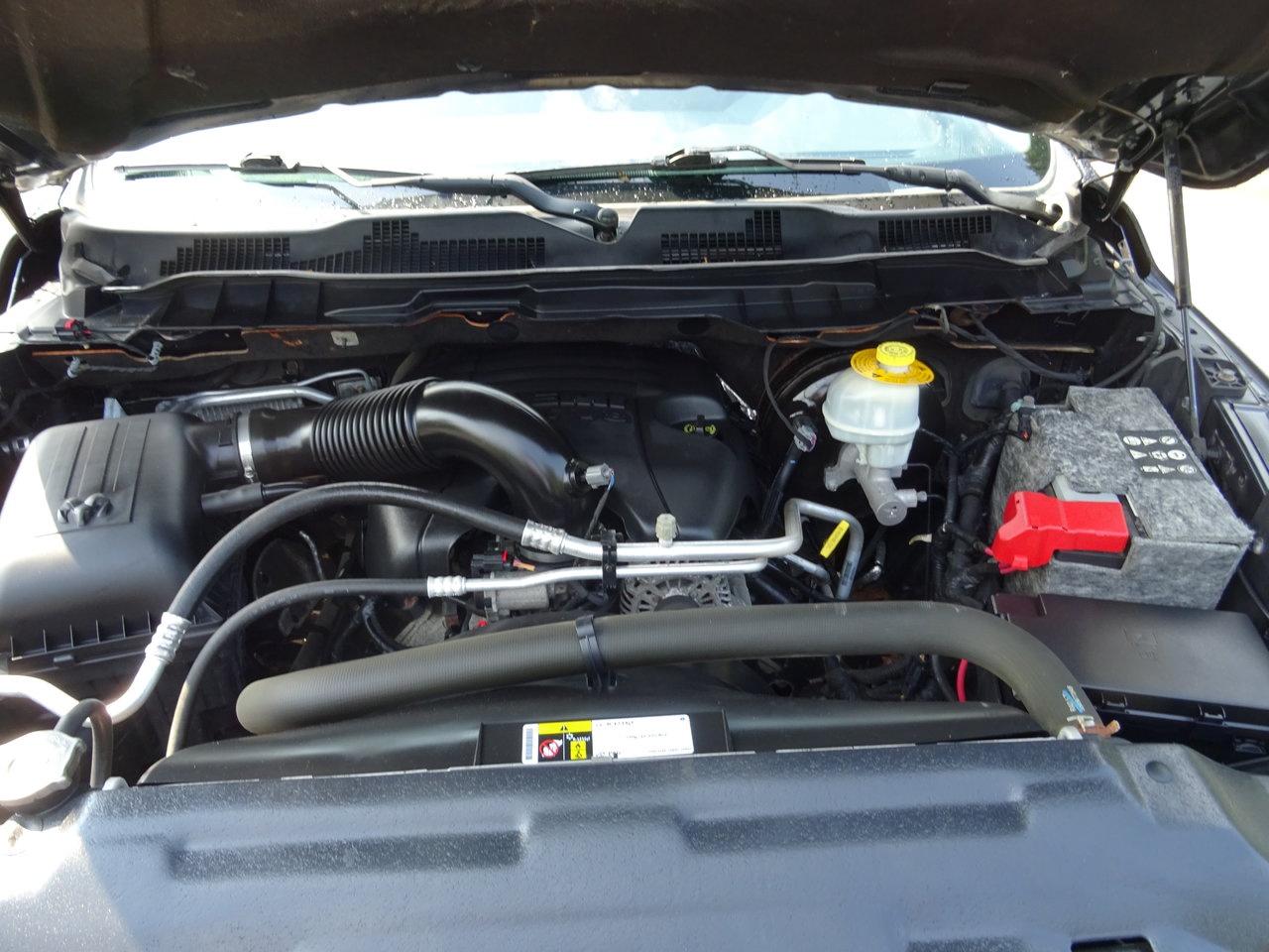 2016 RAM 1500 SLT - Photo #20