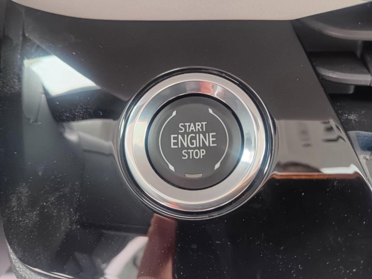 12721923