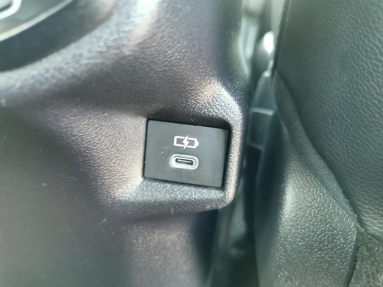 2024 Toyota Grand Highlander XLE AWD - Photo #24